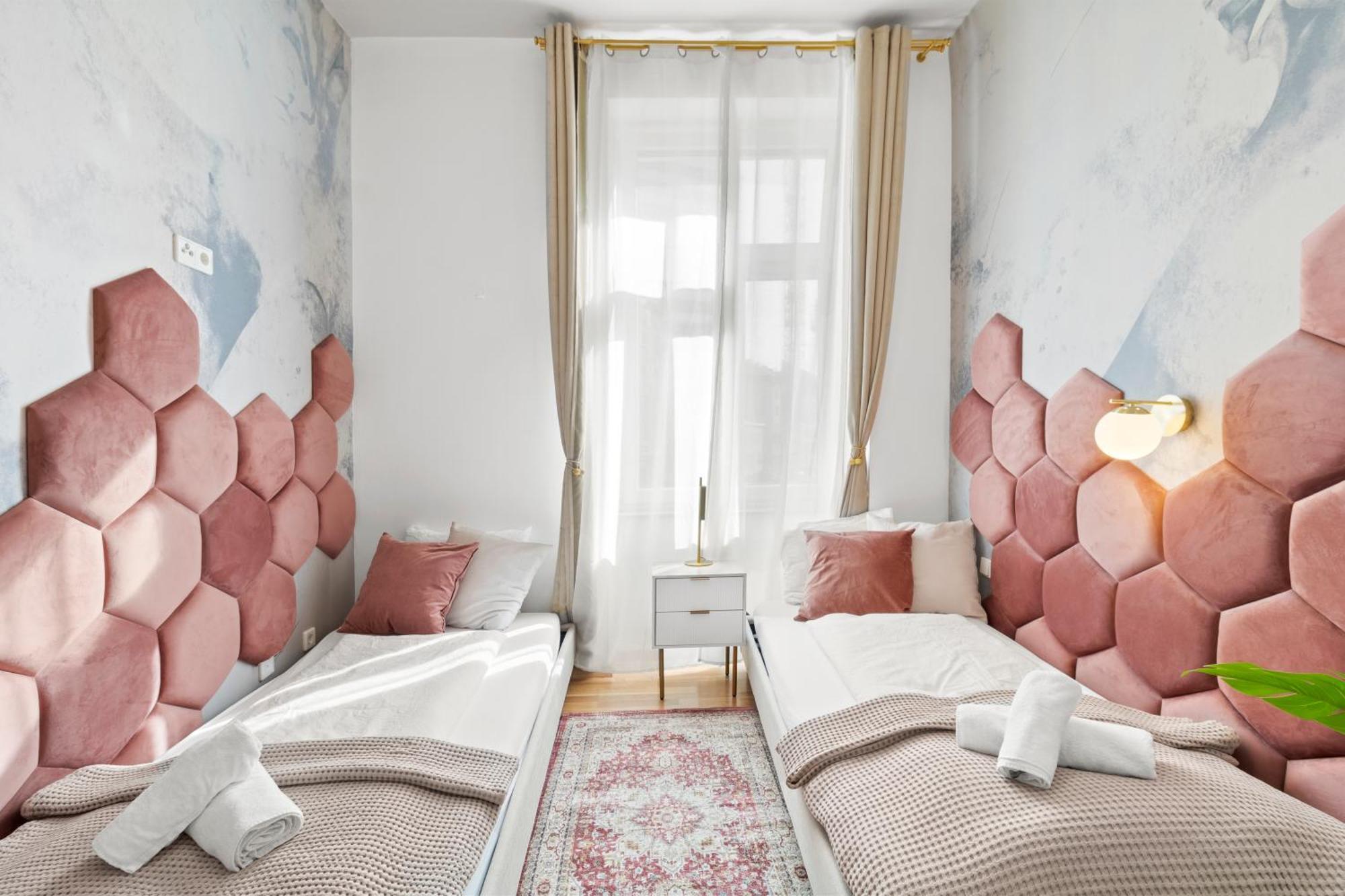 Weisses Lamm Hotel *